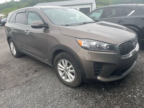 Used 2020 Kia Sorento LX AWD/4WD image 2