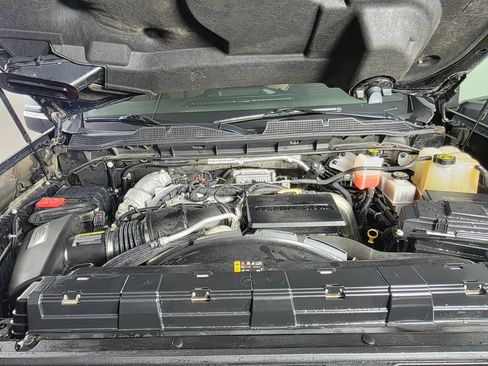 Used 2021 Chevrolet Silverado 3500 High Country AWD/4WD image 9