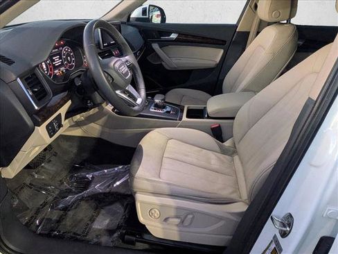 Used 2018 Audi Q5 2.0T Premium Plus w/ Premium Plus Package image 14