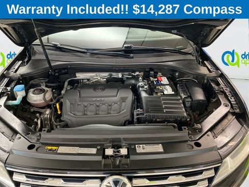Used 2019 Volkswagen Tiguan SE image 12