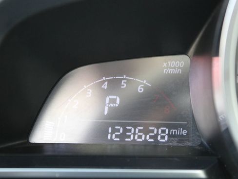Used 2018 Toyota Yaris iA FWD image 19