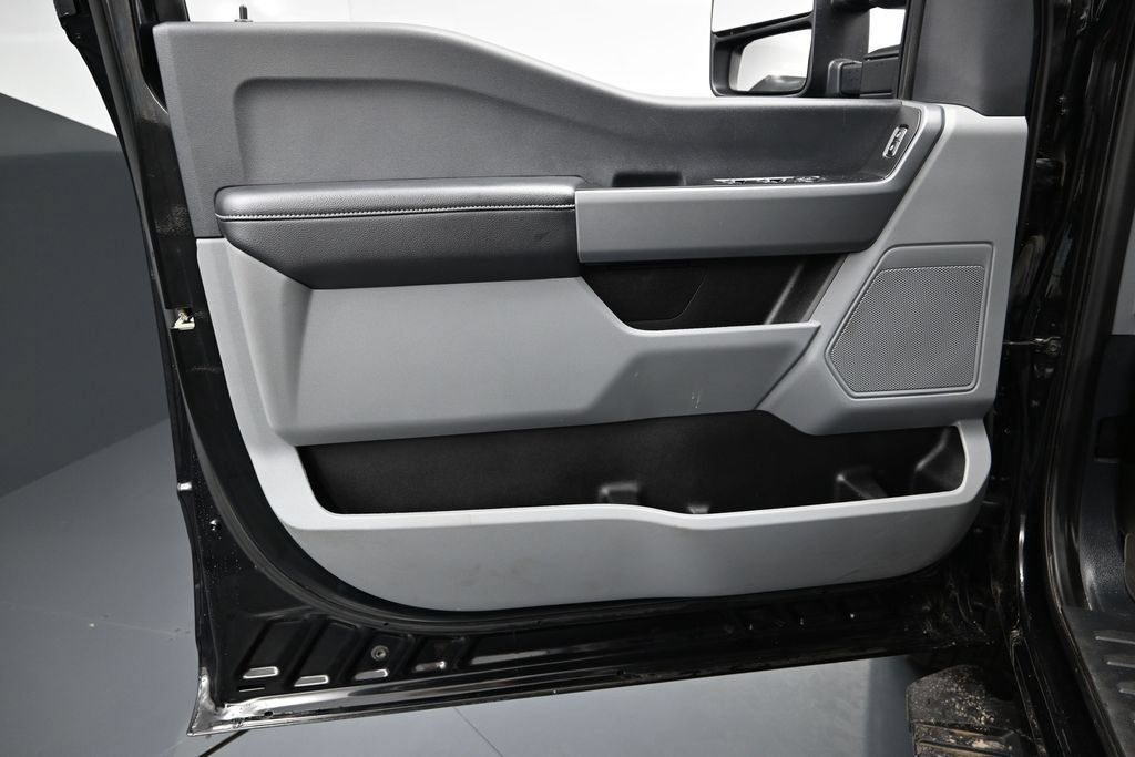 Used 2024 Ford F350 XLT AWD/4WD image 14