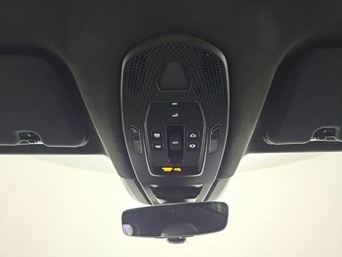 New 2025 Porsche Cayenne Turbo image 25