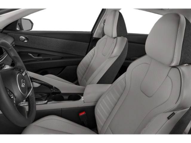 Certified 2023 Hyundai Elantra Limited w/ Preferred Accessory Package FWD image 12