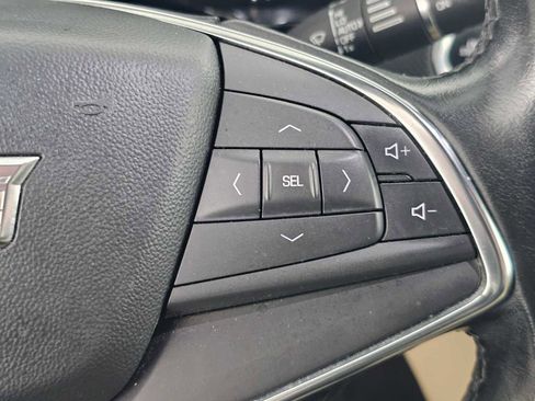 Used 2019 Cadillac XT5 FWD image 28