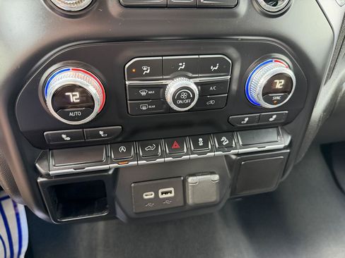 Used 2019 GMC Sierra 1500 SLE w/ SLE Value Package AWD/4WD image 15