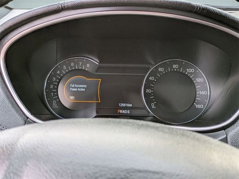 Used 2017 Lincoln MKX Reserve image 17