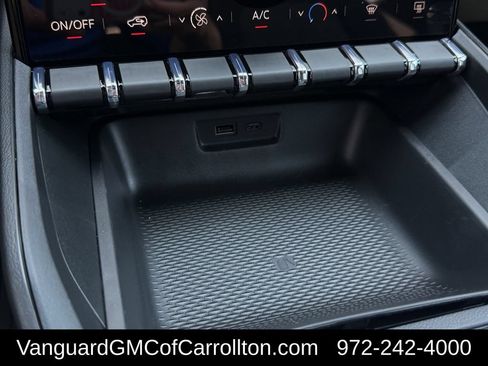 New 2027 GMC Terrain Elevation w/ Black Edition FWD image 18