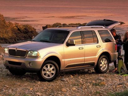 Used 2004 Lincoln Aviator 2WD