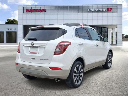 Used 2021 Buick Encore Preferred w/ Safety Package FWD image 6