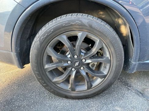 Used 2019 Dodge Durango R/T w/ Blacktop Package AWD/4WD image 13