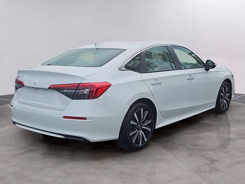 Used 2024 Honda Civic EX image 4
