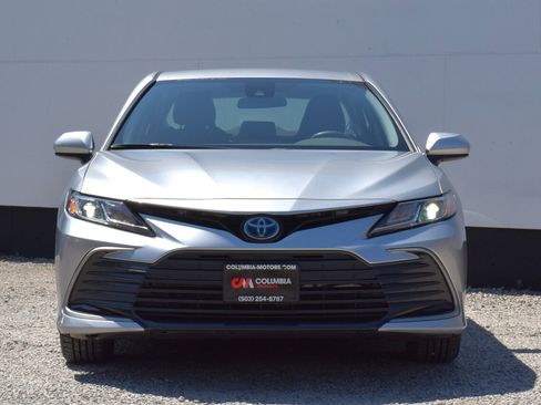 Used 2021 Toyota Camry LE FWD image 7
