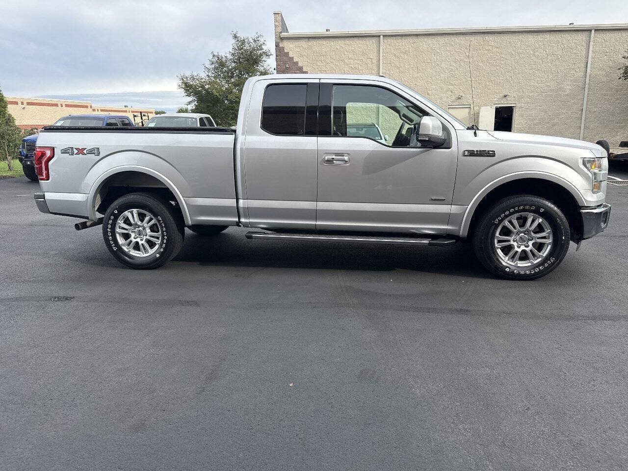 Used 2015 Ford F150 Lariat w/ Equipment Group 501A Mid AWD/4WD image 8