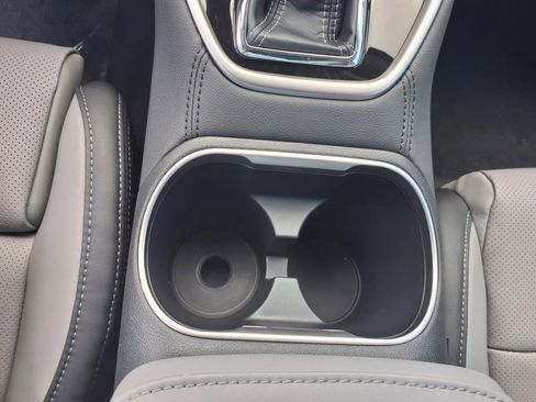 Certified 2025 Subaru Outback Limited image 15