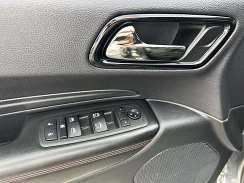 Used 2025 Dodge Durango GT RWD image 21