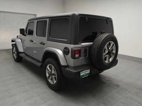 Used 2020 Jeep Wrangler Unlimited Sahara AWD/4WD image 5