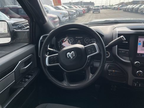 Used 2022 RAM 2500 Big Horn AWD/4WD image 16