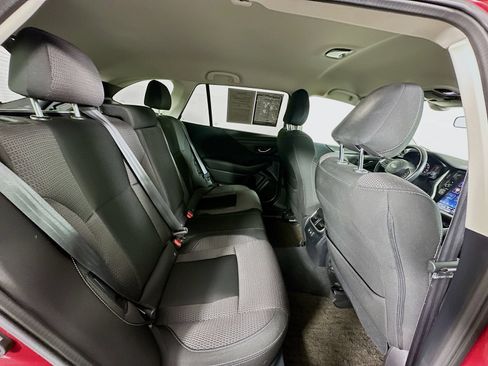 Used 2022 Subaru Outback Premium AWD/4WD image 25