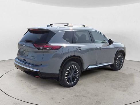 Used 2025 Nissan Rogue Platinum AWD/4WD image 5