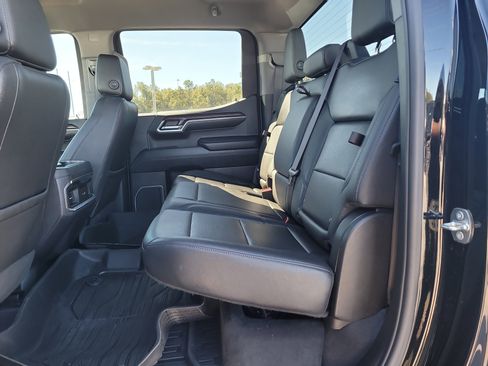 Used 2023 GMC Sierra 1500 SLT w/ SLT Premium Package image 12