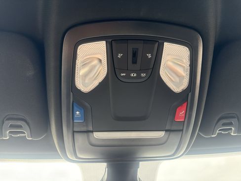Used 2024 RAM 2500 Big Horn w/ Sport Appearance Package AWD/4WD image 28