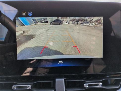 New 2026 Chevrolet Equinox LT image 13