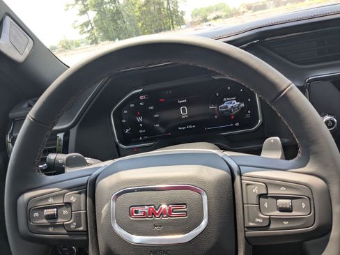 New 2026 GMC Sierra 1500 AT4 w/ Technology Package AWD/4WD image 10