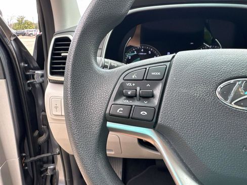 Used 2021 Hyundai Tucson SE image 22