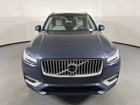 Used 2023 Volvo XC90 B6 Ultimate w/ Protection Package AWD/4WD image 3