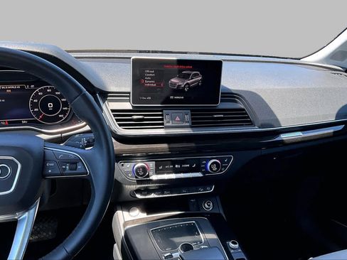 Used 2018 Audi Q5 Prestige AWD/4WD image 6