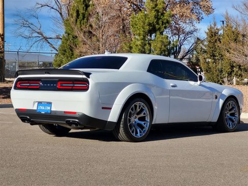 Used 2023 Dodge Challenger SRT Hellcat image 5