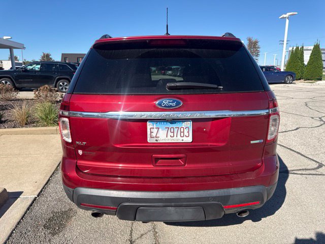 Used 2014 Ford Explorer XLT w/ Equipment Group 202A AWD/4WD image 4