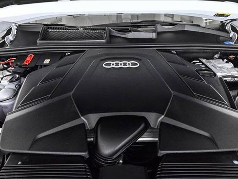 Certified 2025 Audi Q7 3.0T Premium Plus w/ Premium Plus Package image 24