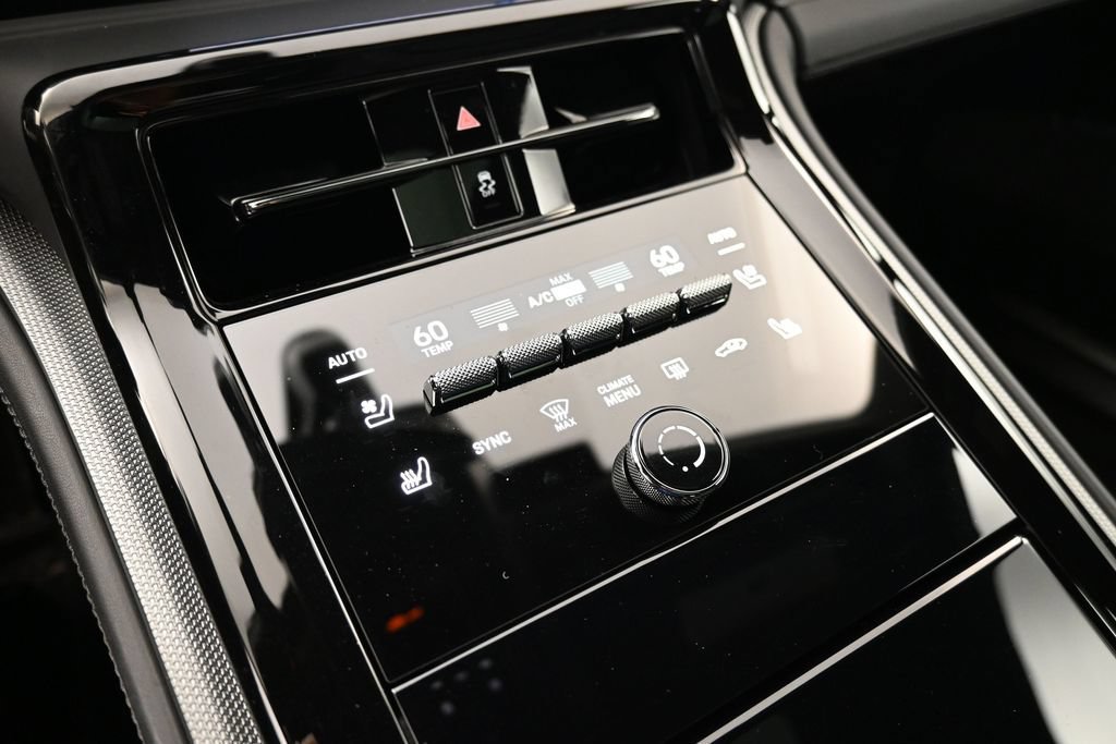Certified 2026 Porsche Panamera GTS AWD/4WD image 25