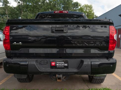 Used 2016 Toyota Tundra Platinum AWD/4WD image 6