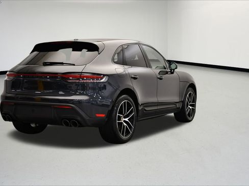 Used 2024 Porsche Macan S image 7