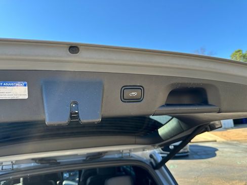 Used 2020 Hyundai Palisade Limited image 30