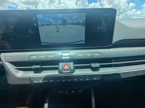 Certified 2025 Kia K4 FWD image 23