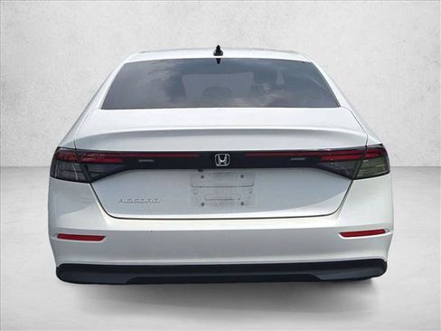 Used 2025 Honda Accord SE image 3