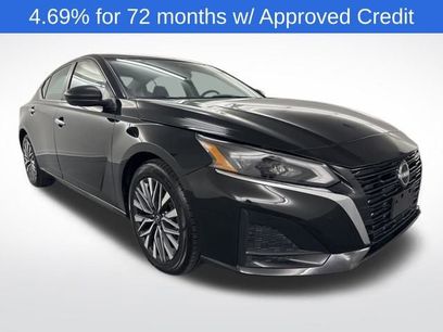 Used 2024 Nissan Altima 2.5 SV