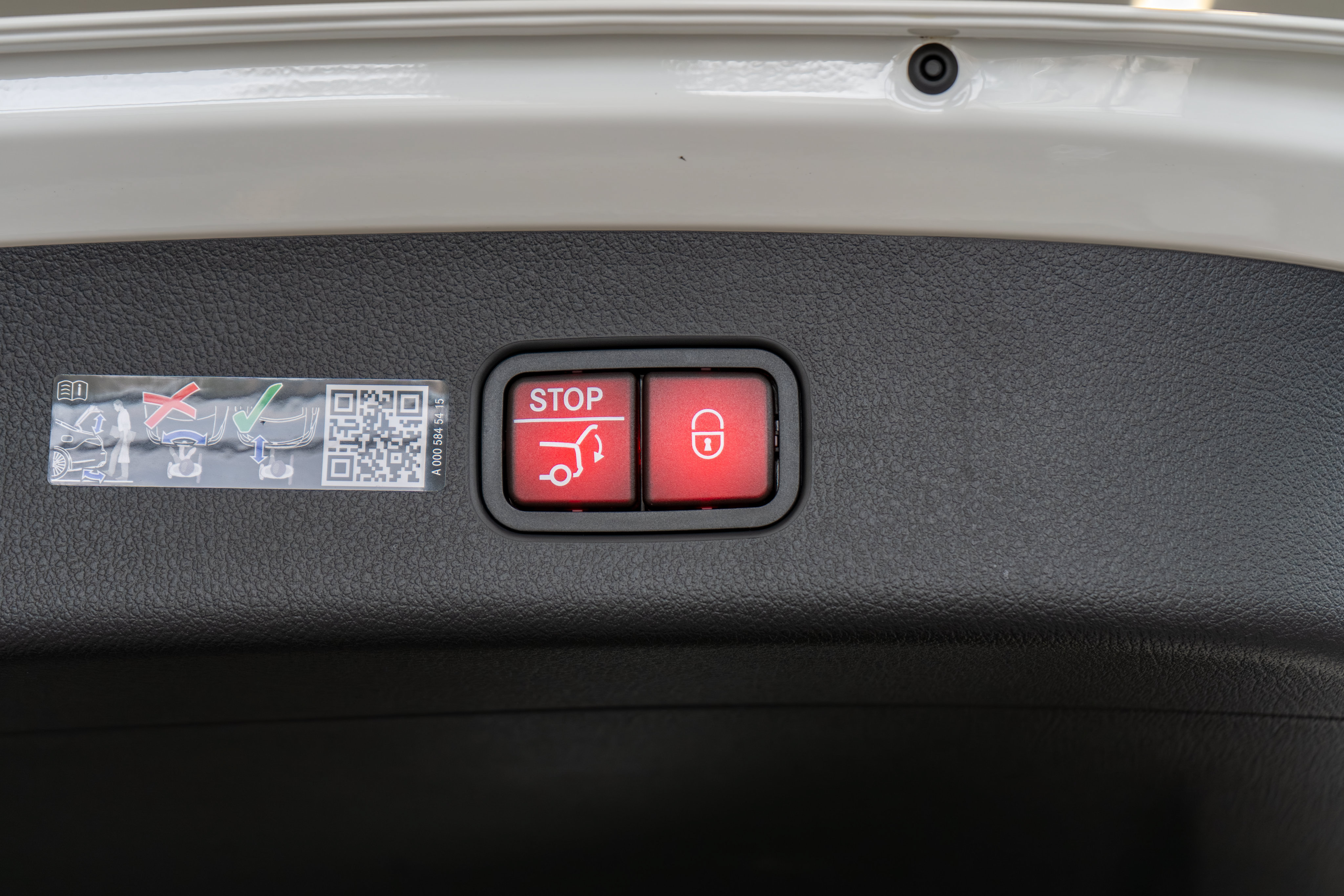 Certified 2026 Mercedes-Benz GLC 300 4MATIC image 34