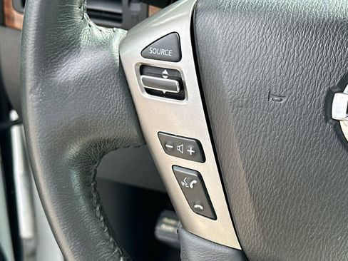 Used 2015 Nissan Armada SL w/ Moonroof Package RWD image 26