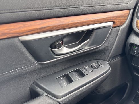 Used 2020 Honda CR-V EX image 32