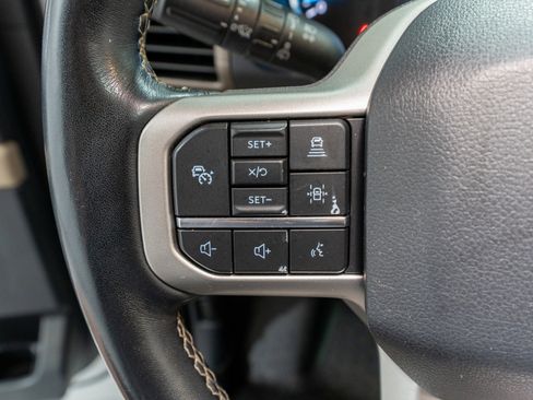 Used 2022 Ford Expedition Max Limited image 28