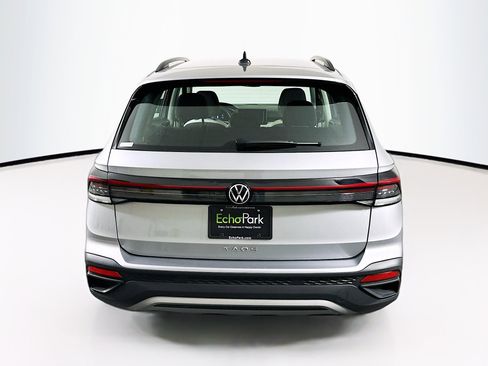 Used 2025 Volkswagen Taos S FWD image 7