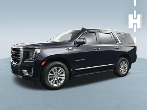 Used 2022 GMC Yukon SLT w/ SLT Premium Package RWD image 3