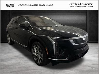 New 2025 Cadillac Optiq Luxury 1 w/ LPO, Floor Liner Package