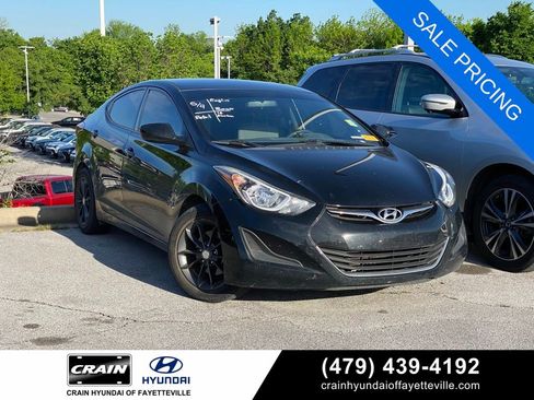 Used 2016 Hyundai Elantra SE FWD image 1