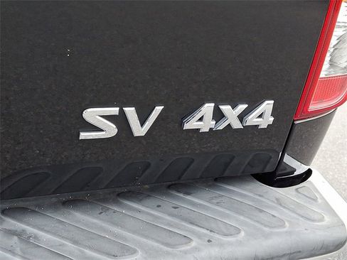 Used 2018 Nissan Frontier SV image 30